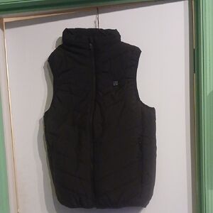 Black Quilted Vest with Technical Fabric and Zip Front